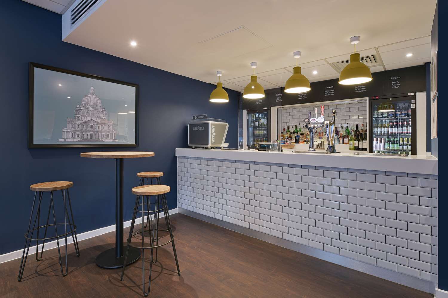 Travelodge London Stratford photo 4