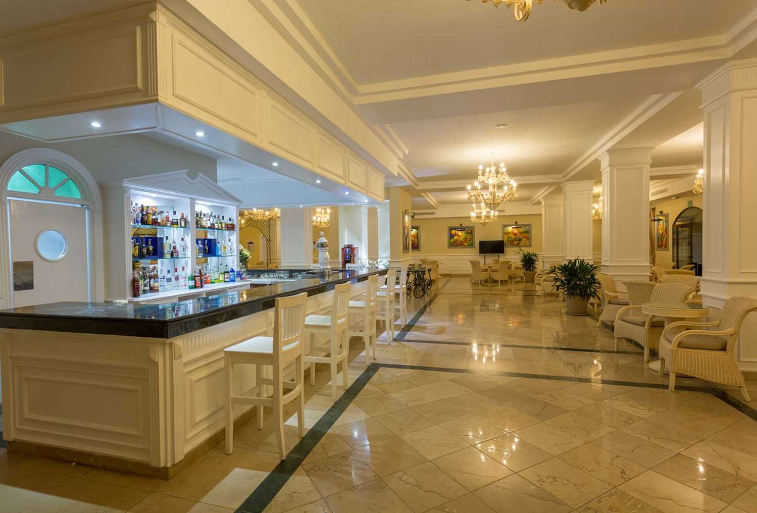 Eurostars Grand Cayacoa by null