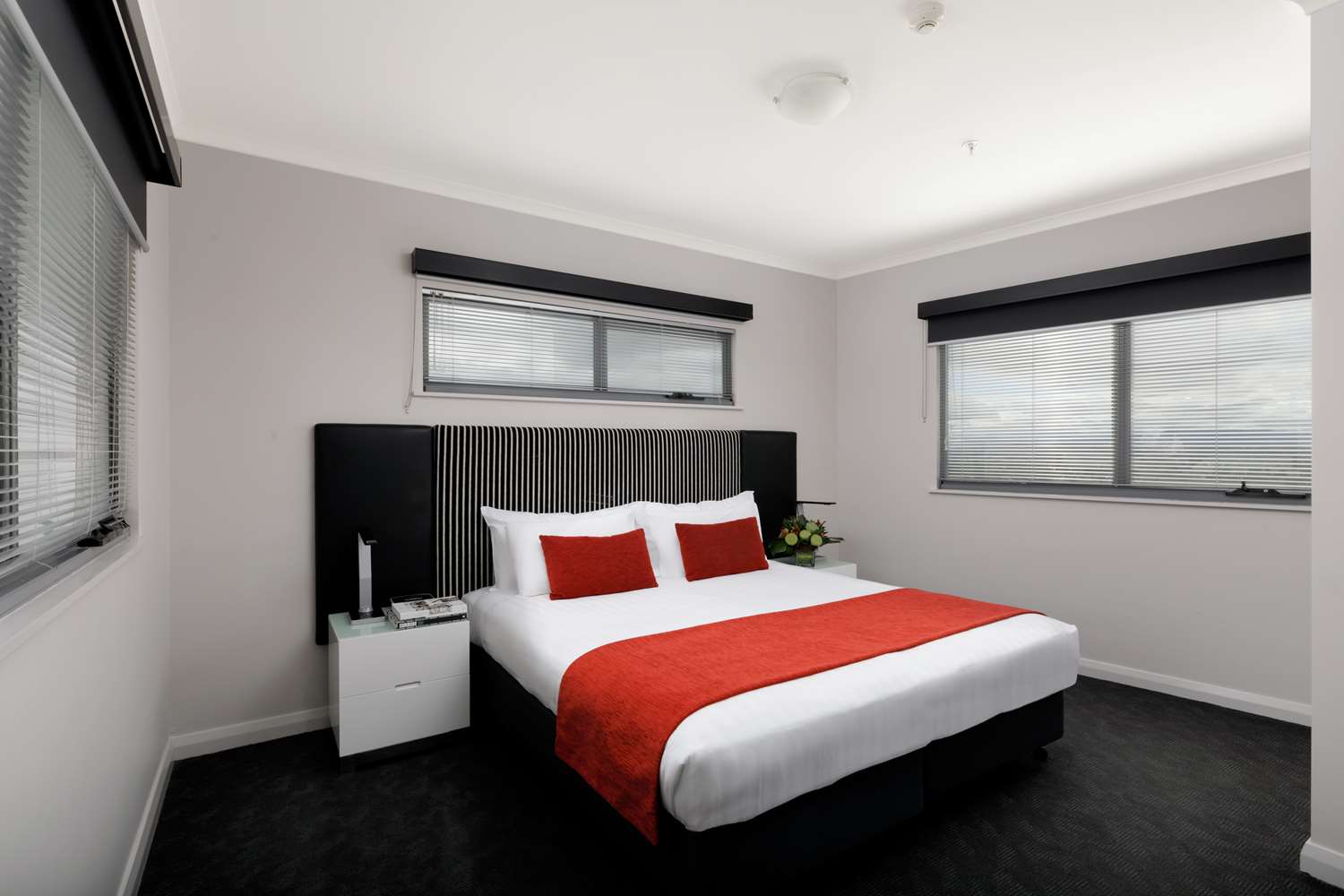 Rydges Mount Panorama Bathurst by null