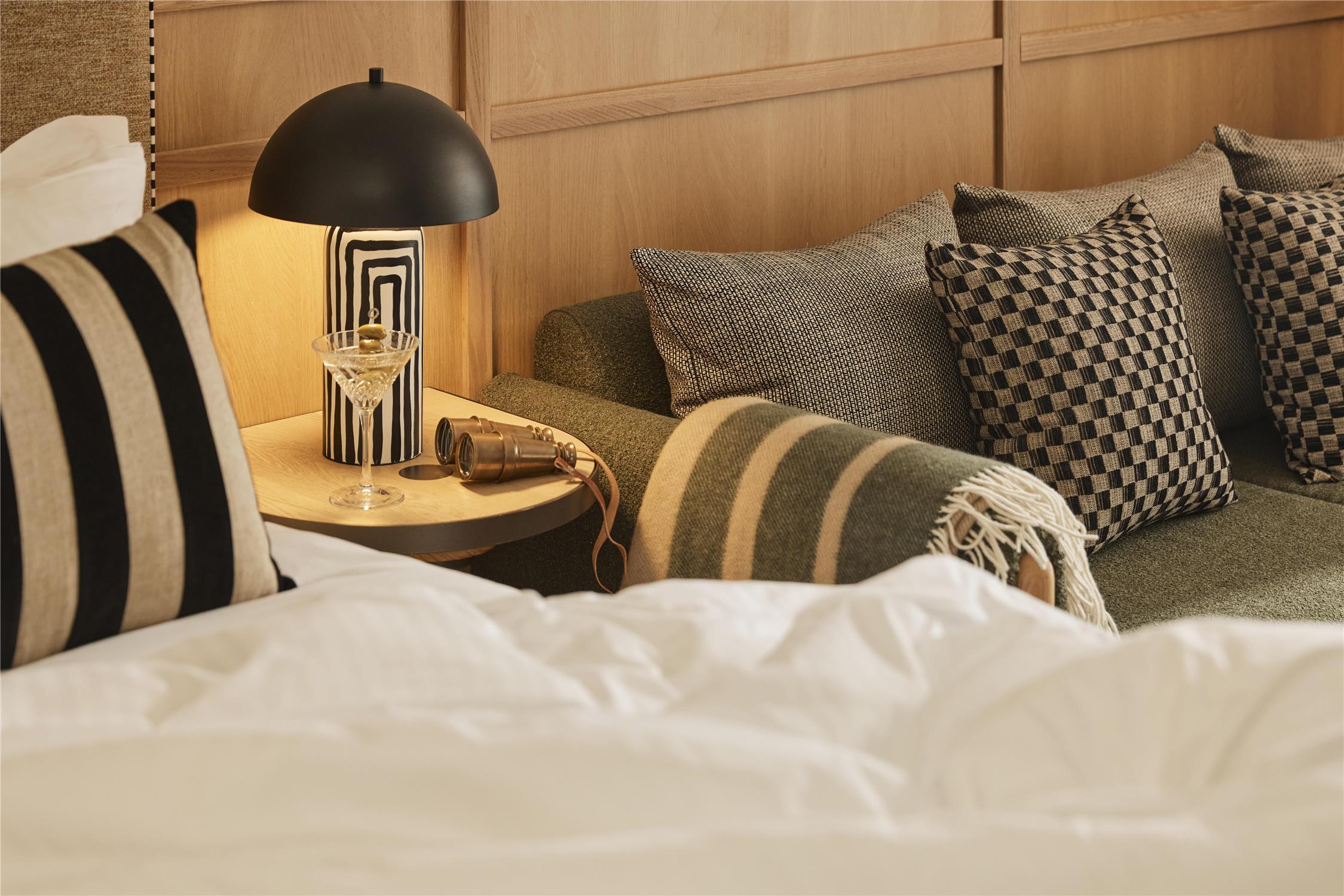 QT Queenstown by null