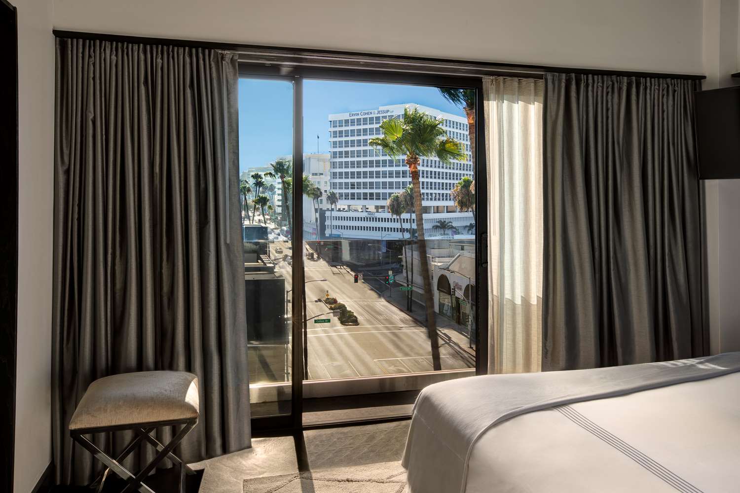 SIXTY Beverly Hills by null