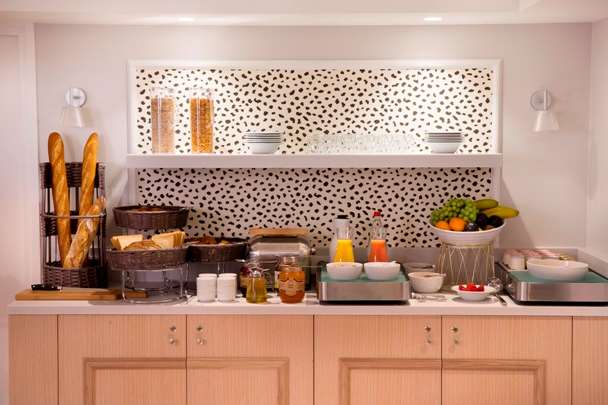 Hôtel Pastel by null