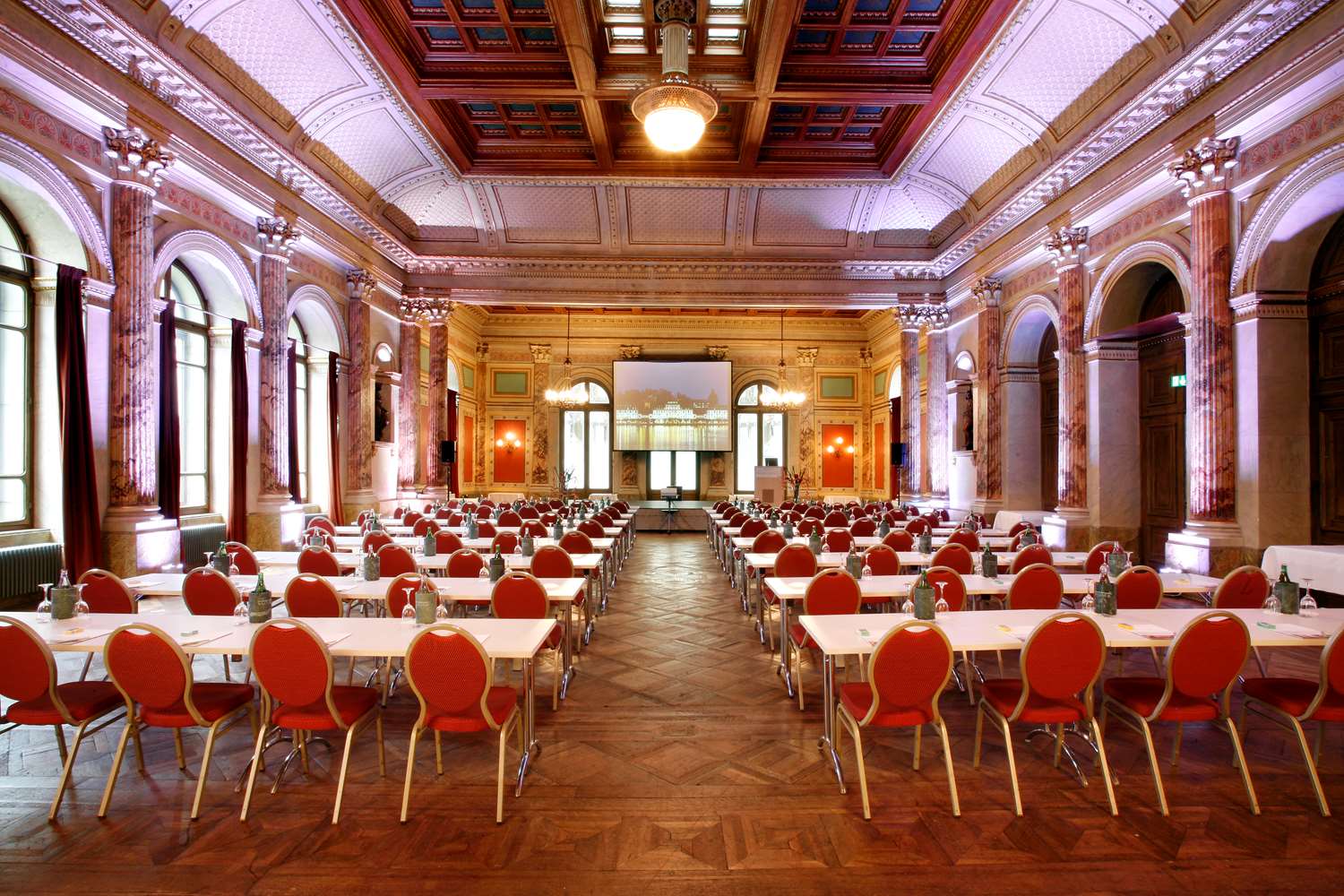 Hotel Schweizerhof Luzern by null