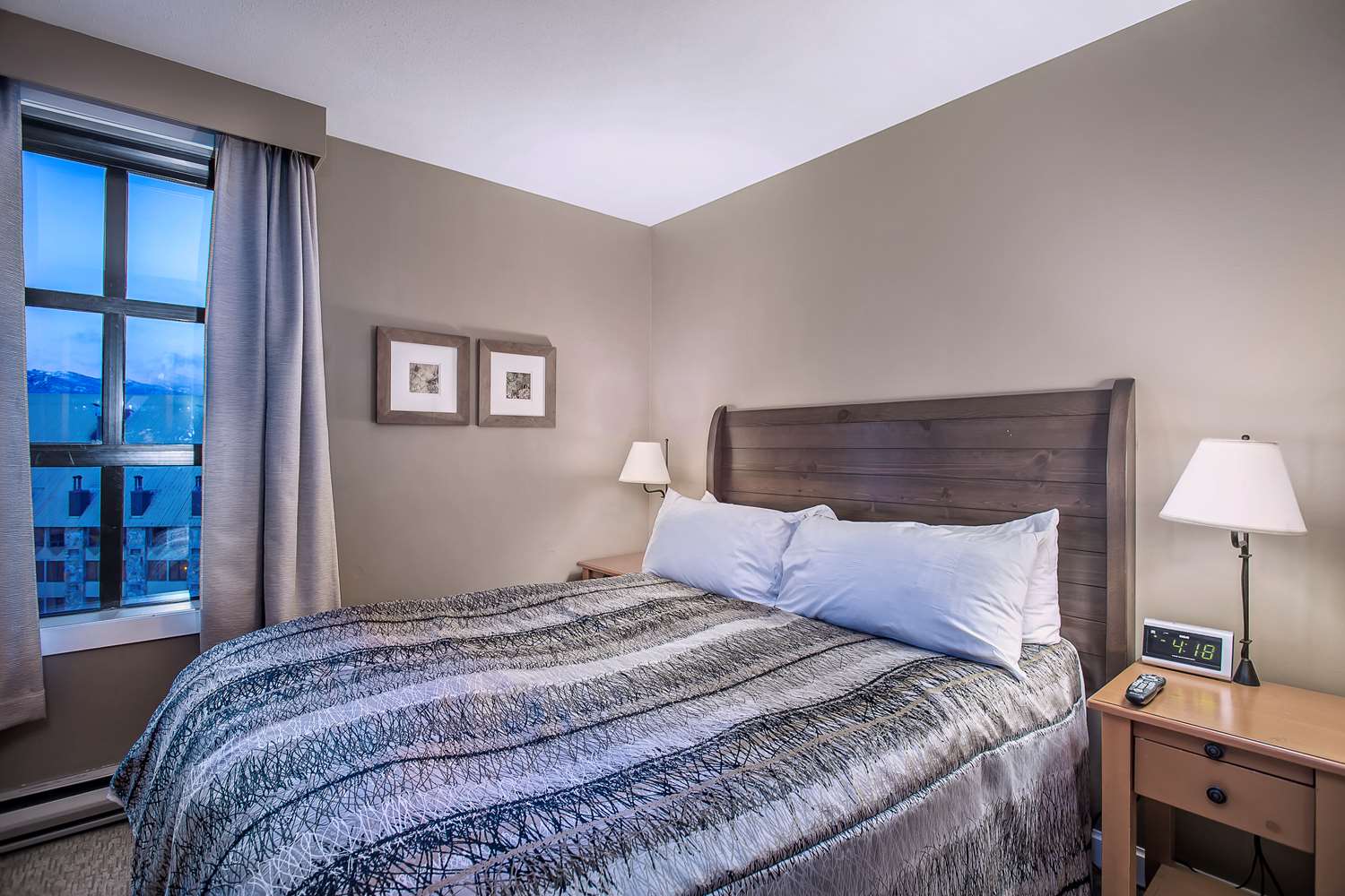 Sundial Hotel by null