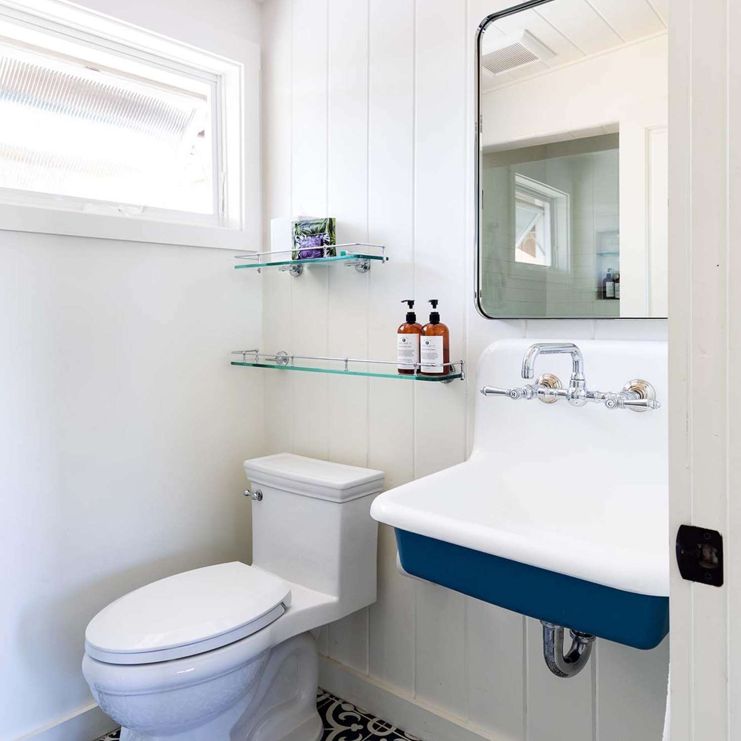 Skyview Los Alamos by null