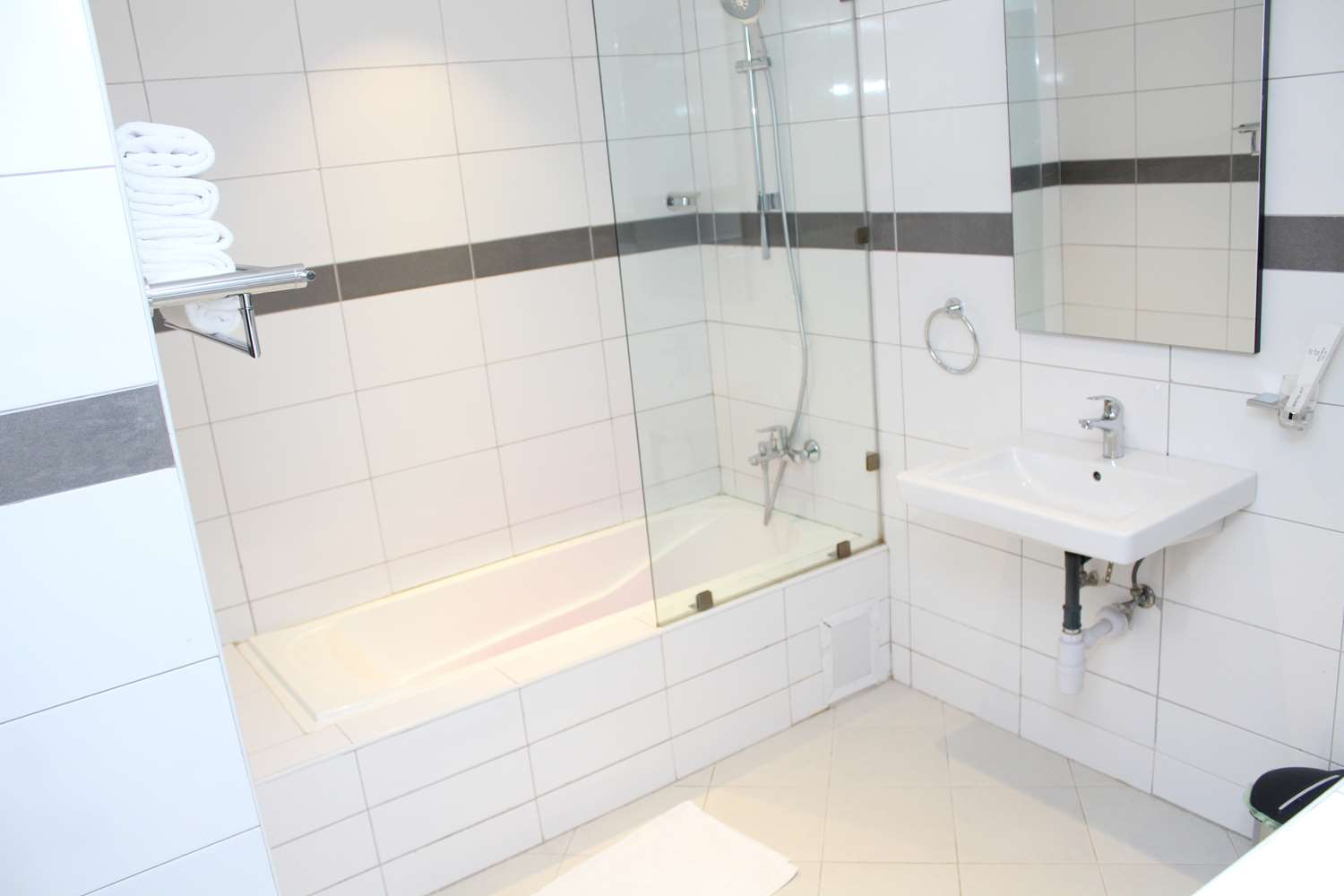 Golden Tulip Ibadan photo 5