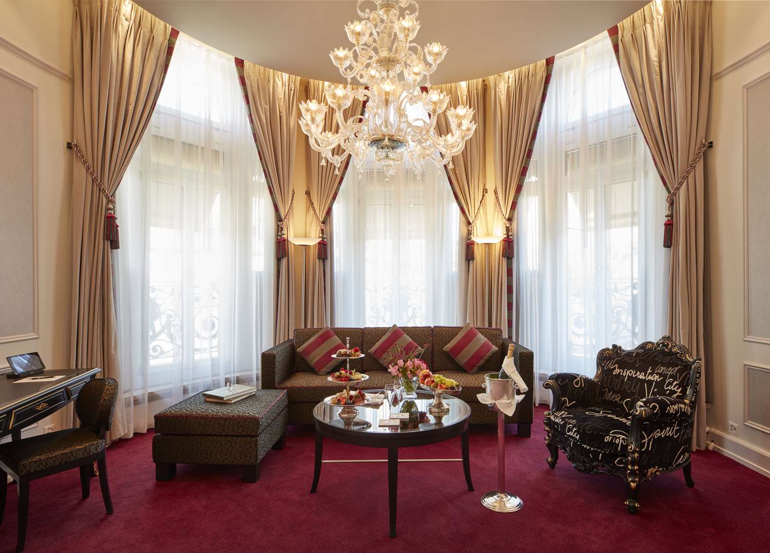 Hotel Schweizerhof Zürich by null