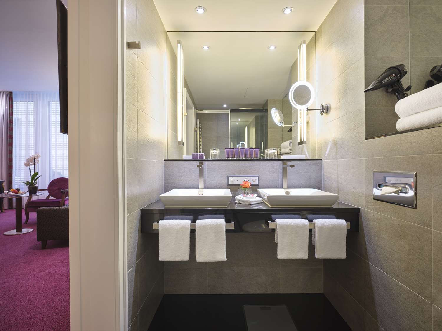 Hotel Schweizerhof Zürich by null