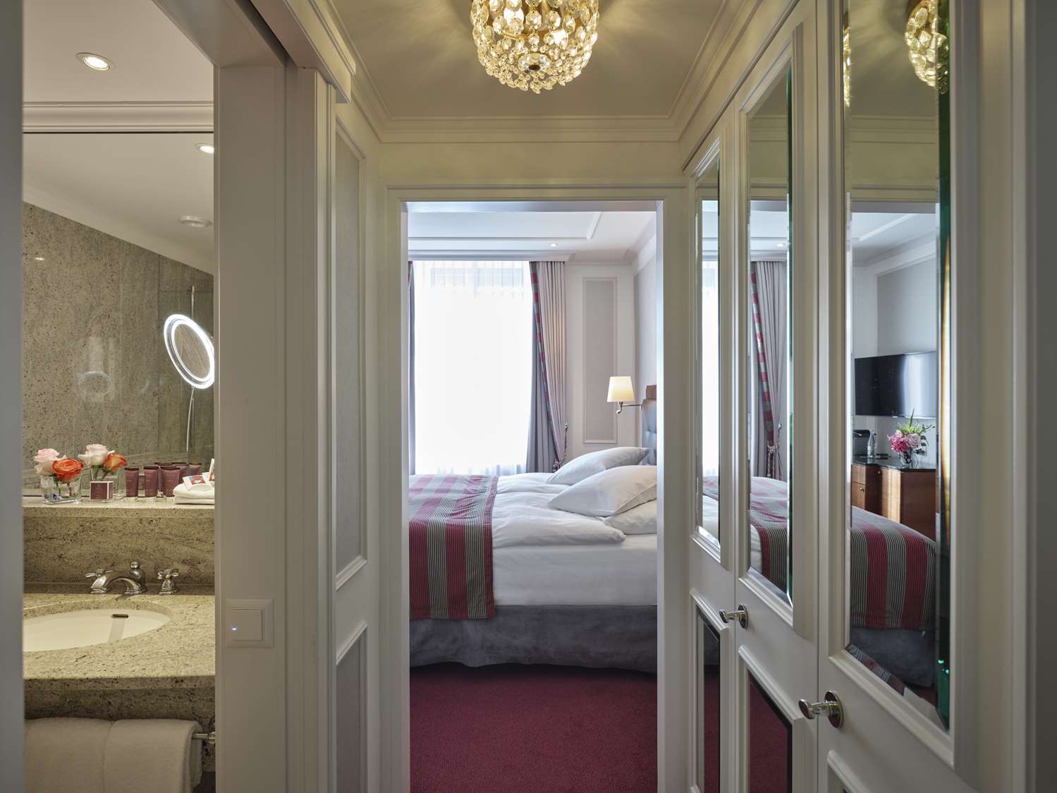 Hotel Schweizerhof Zürich by null