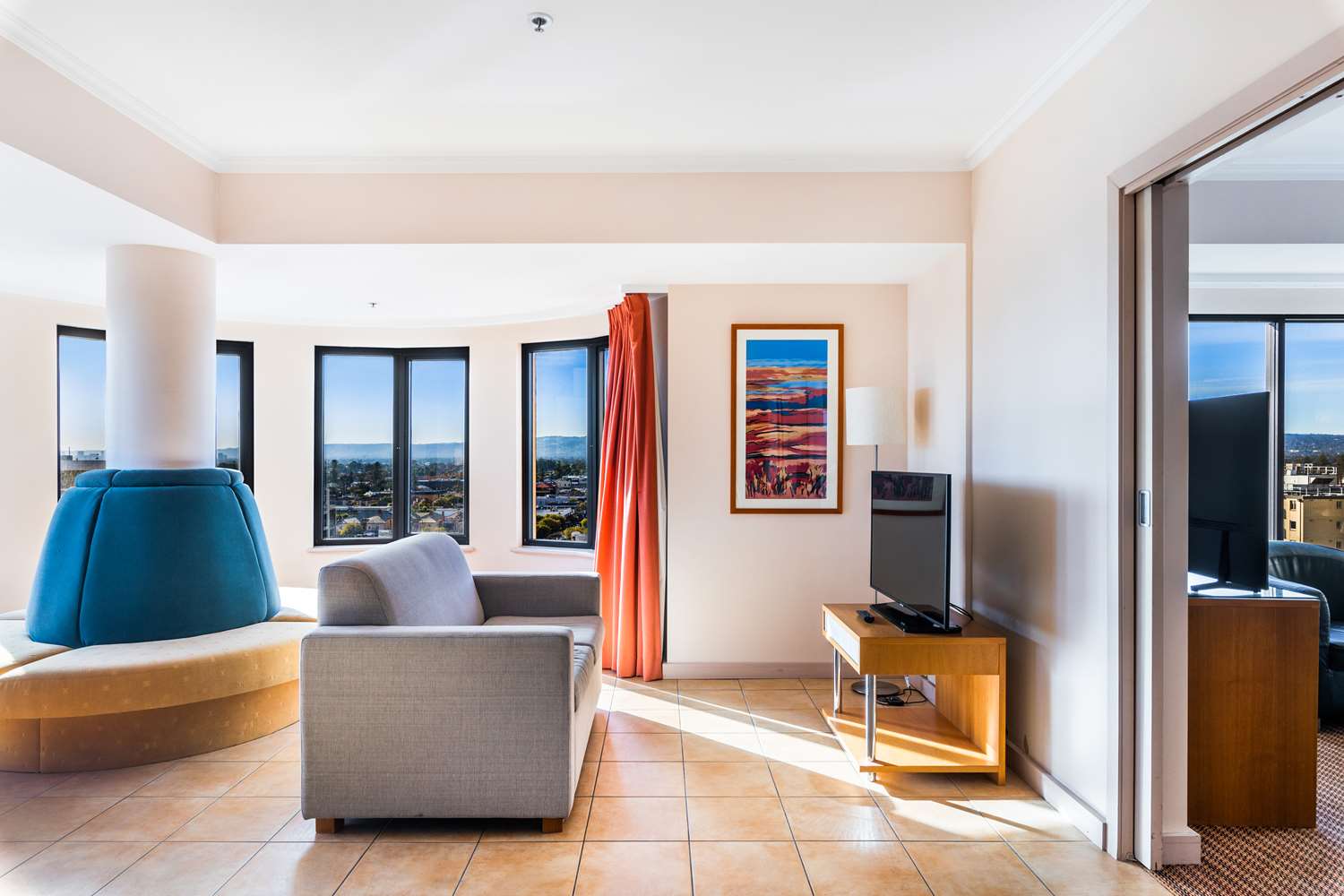 Stamford Grand Adelaide Hotel by null