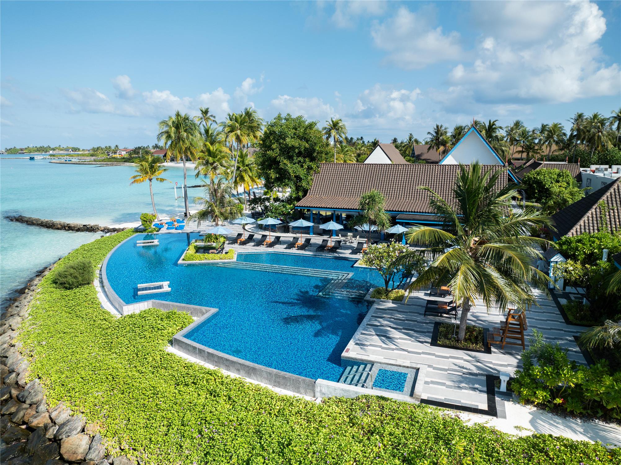 SAii Lagoon Maldives, Curio Collection by Hilton photo 2