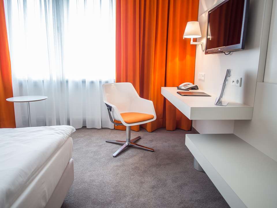 Hotel Am Triller by null