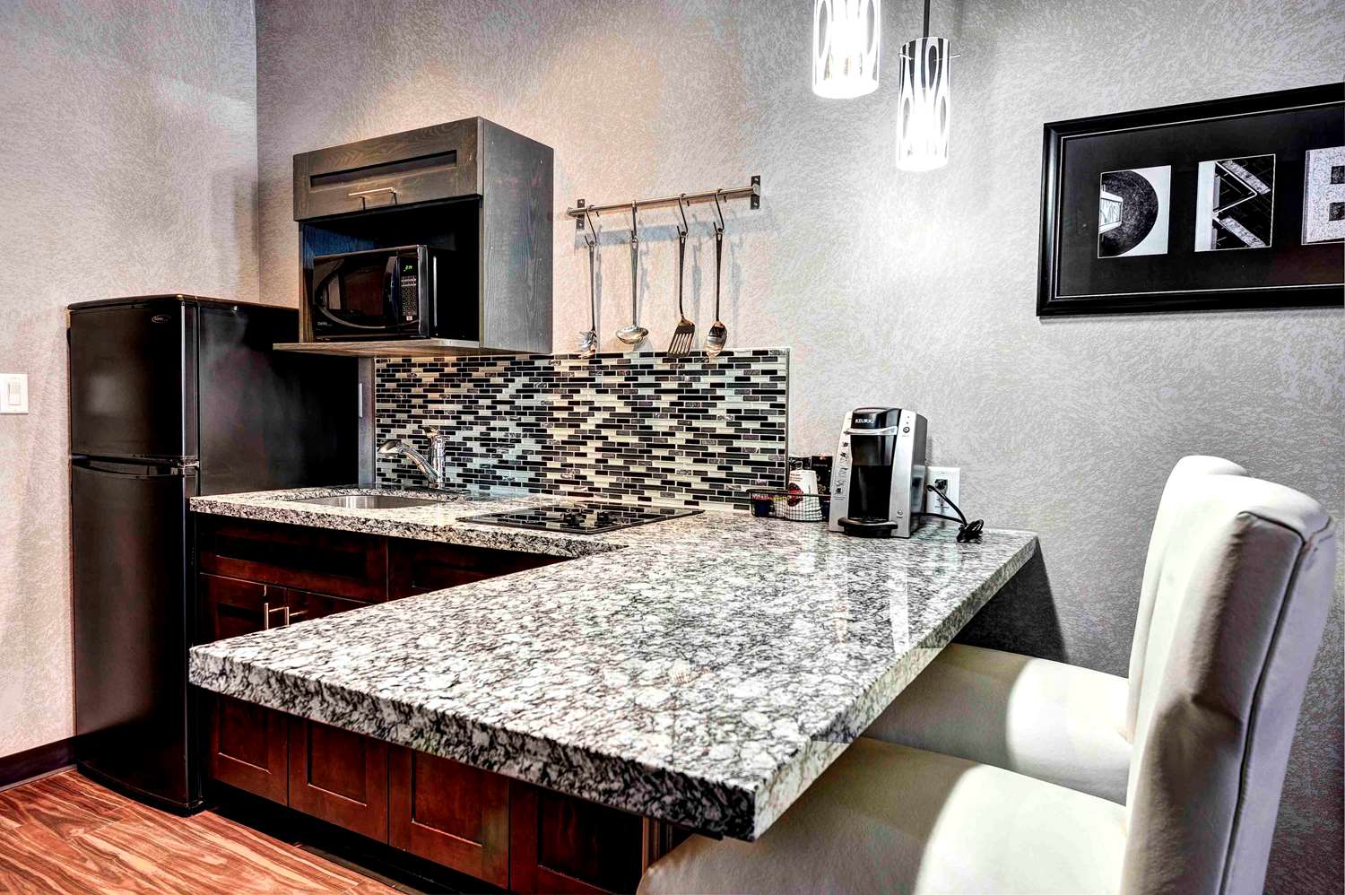 Home Inn & Suites - Swift Current by null