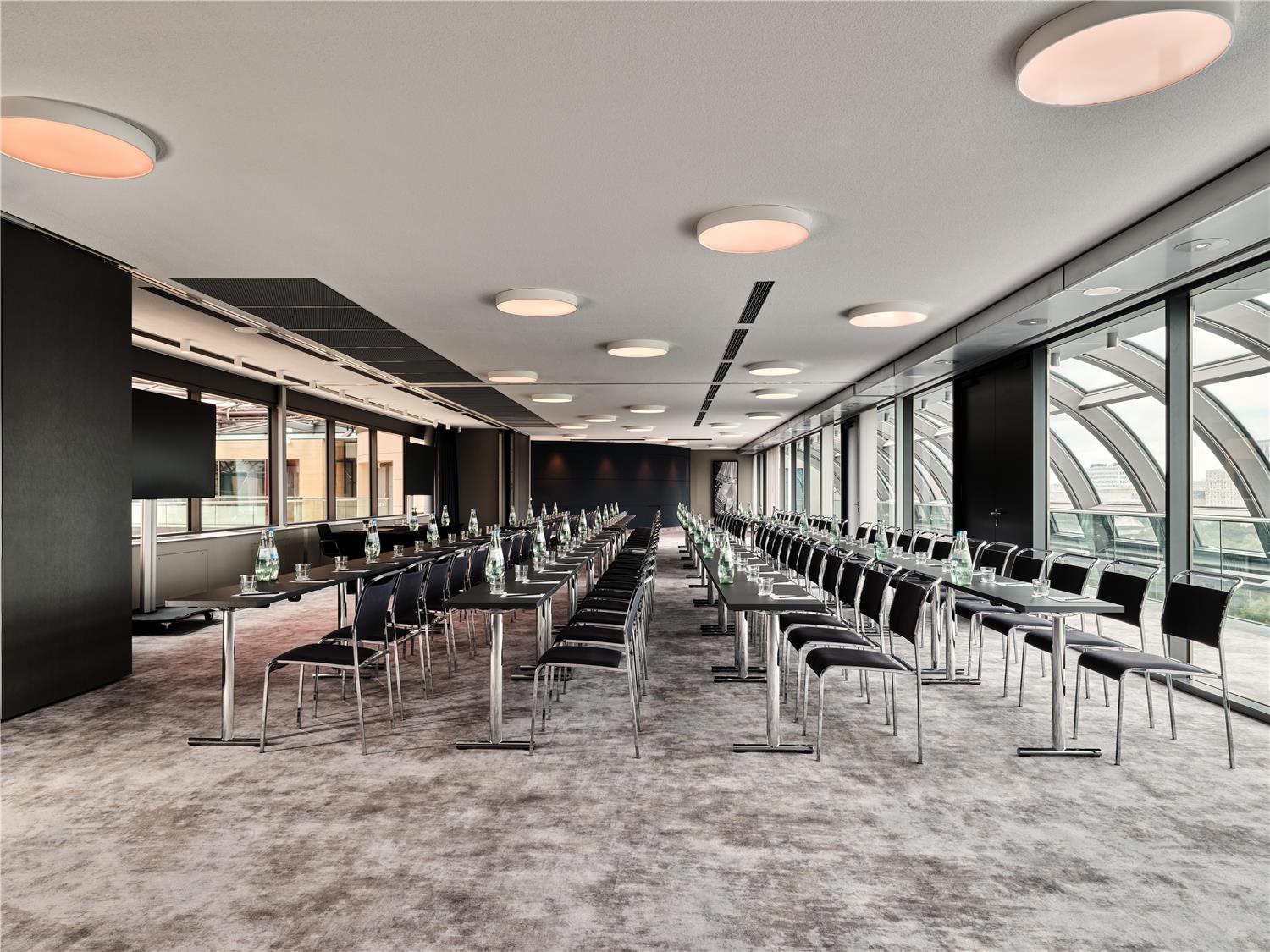Radisson Collection Hotel, Berlin by null