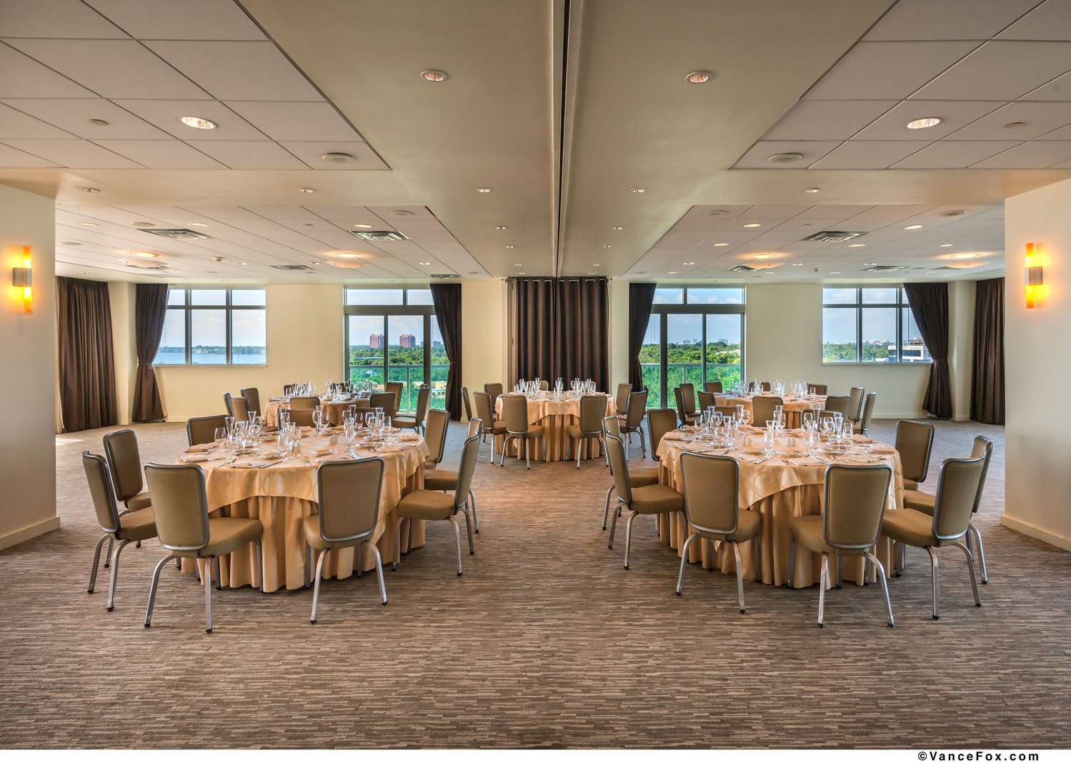 Arya Hotel and Suites Coconut Grove by null