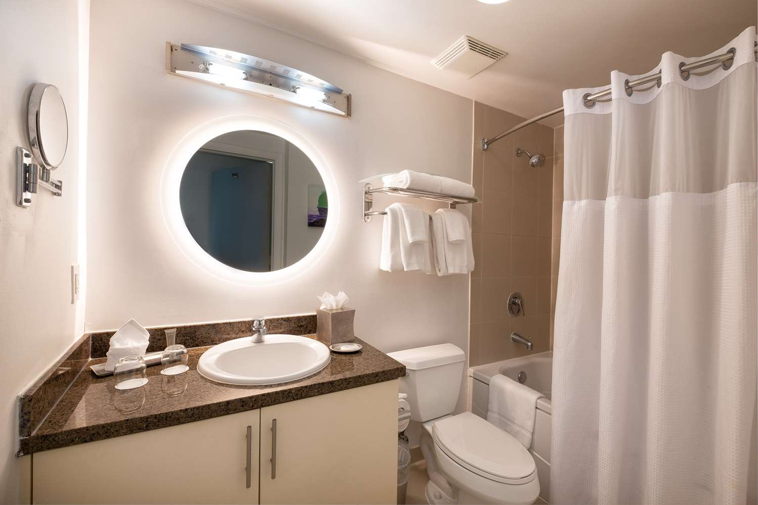 Arya Hotel and Suites Coconut Grove by null