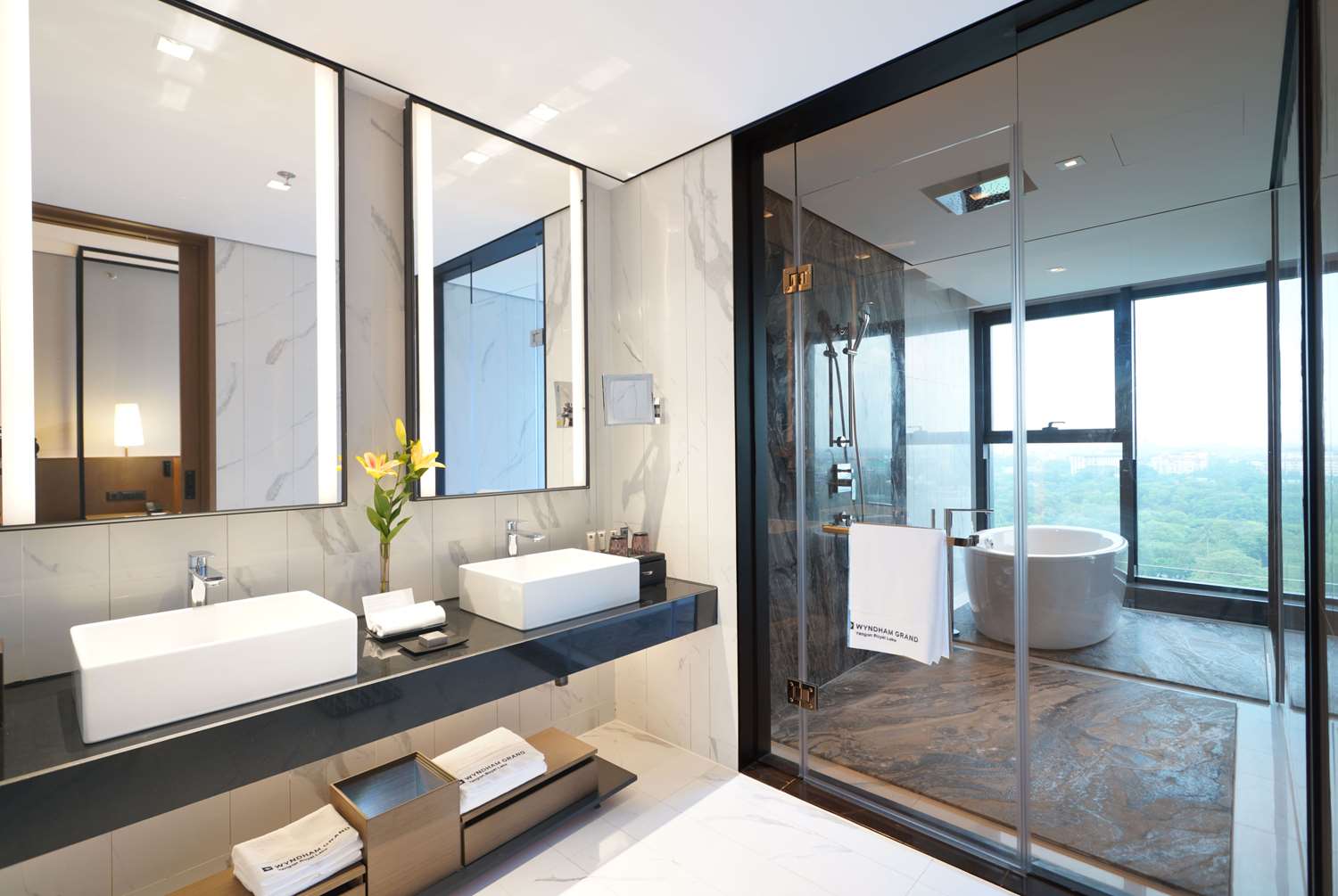 WYNDHAM GRAND YANGON Hotel by null