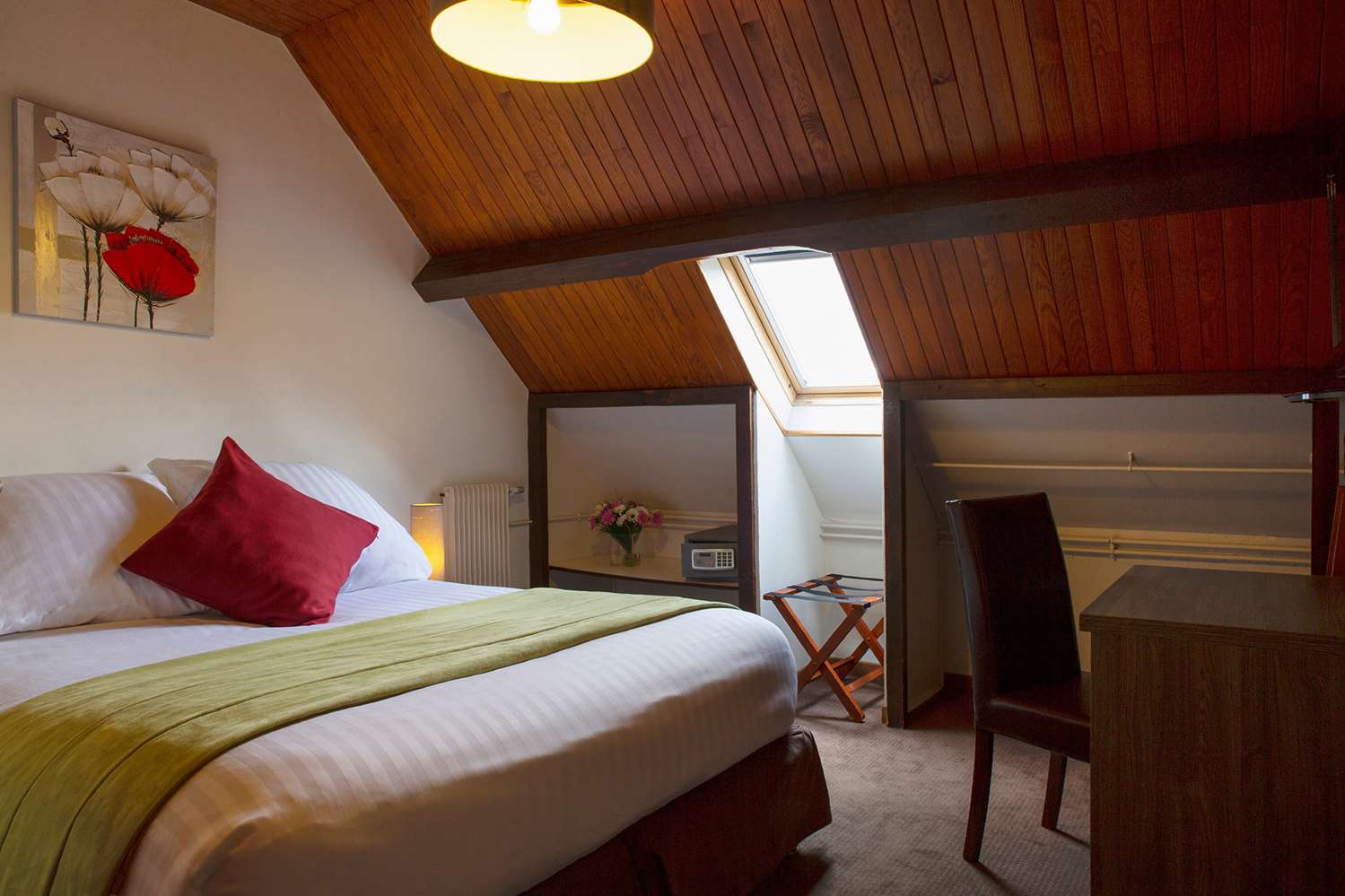 The Originals Relais, Auberge de la Petite Ferme, Super-Besse Est by null