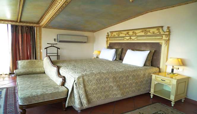 Hotel Sultanahmet Palace - Фото 4