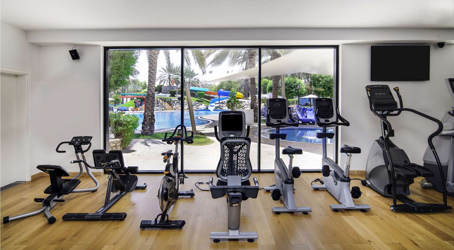 Radisson Blu Hotel & Resort, Al Ain by null