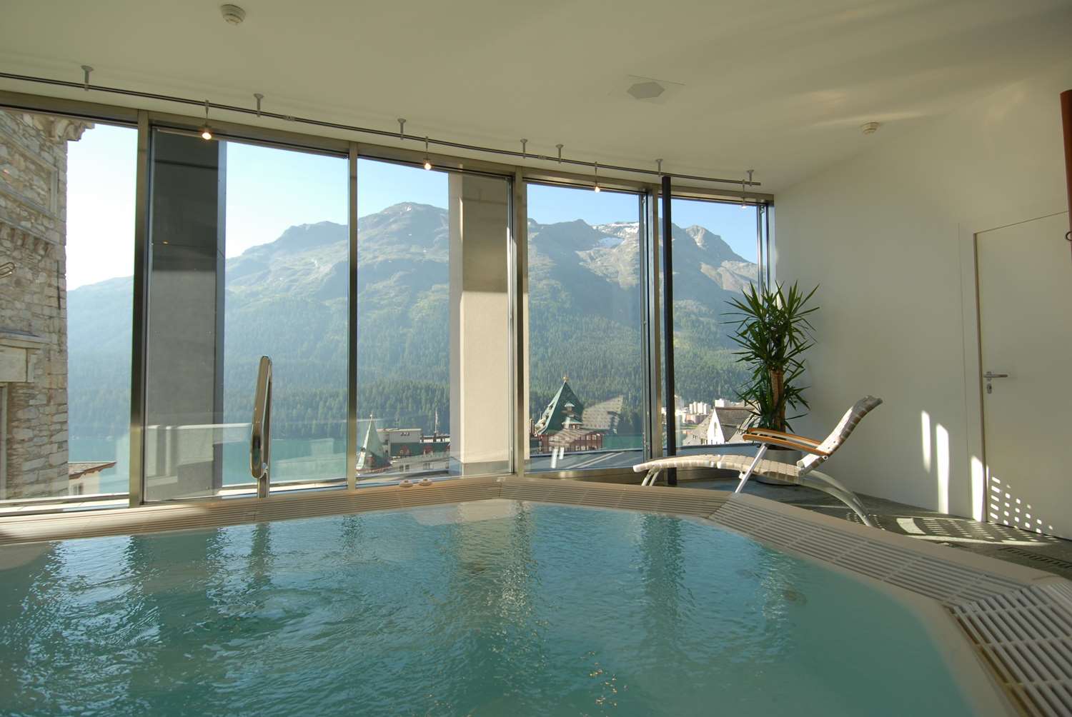 Art Boutique Hotel Monopol by null