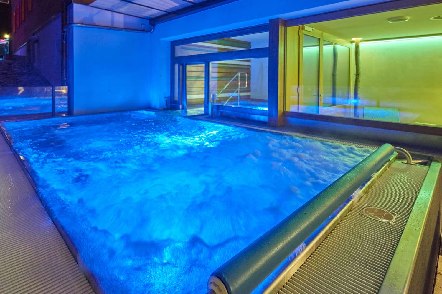 Aspen alpin lifestyle hotel by null