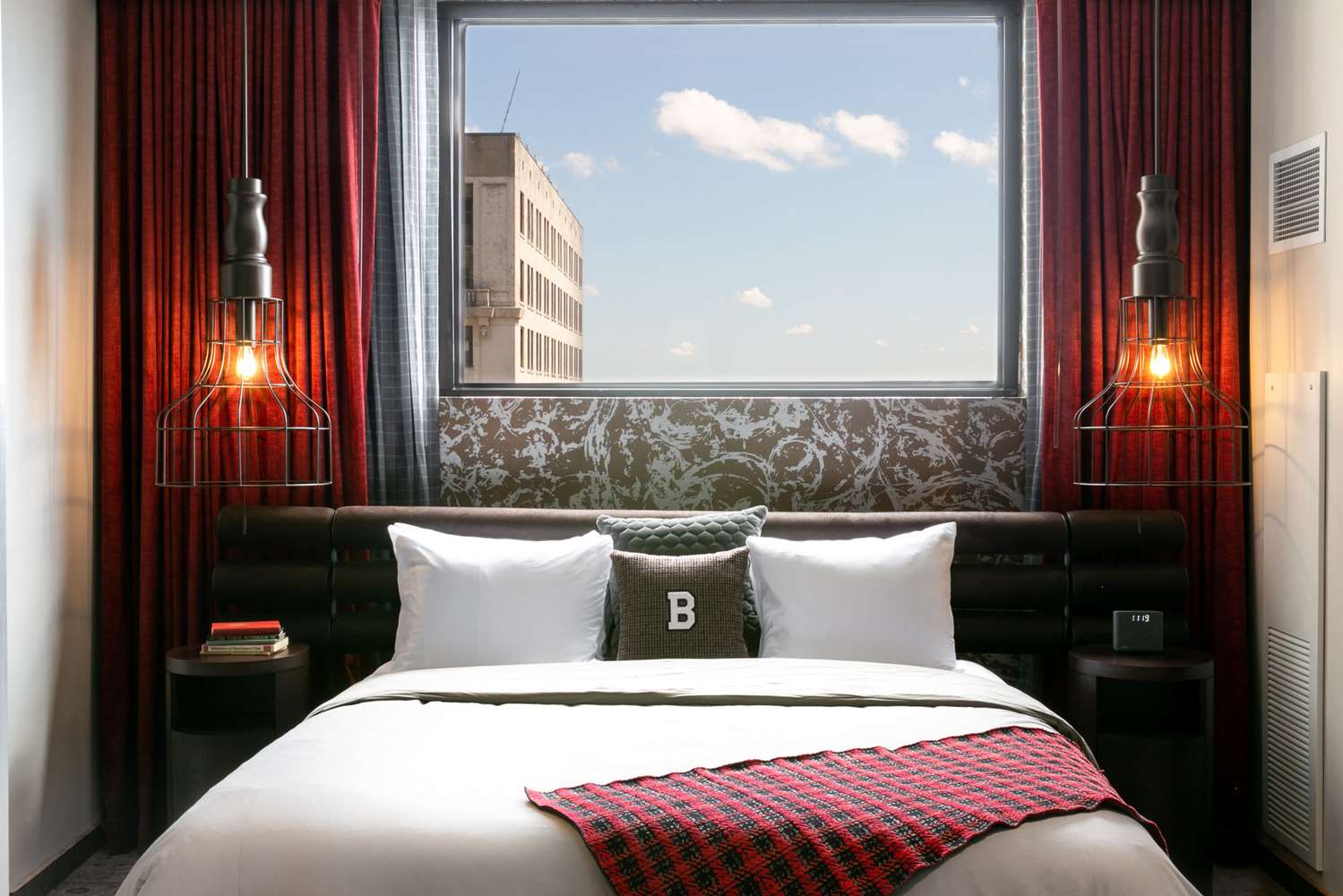 Bobby Hotel by null