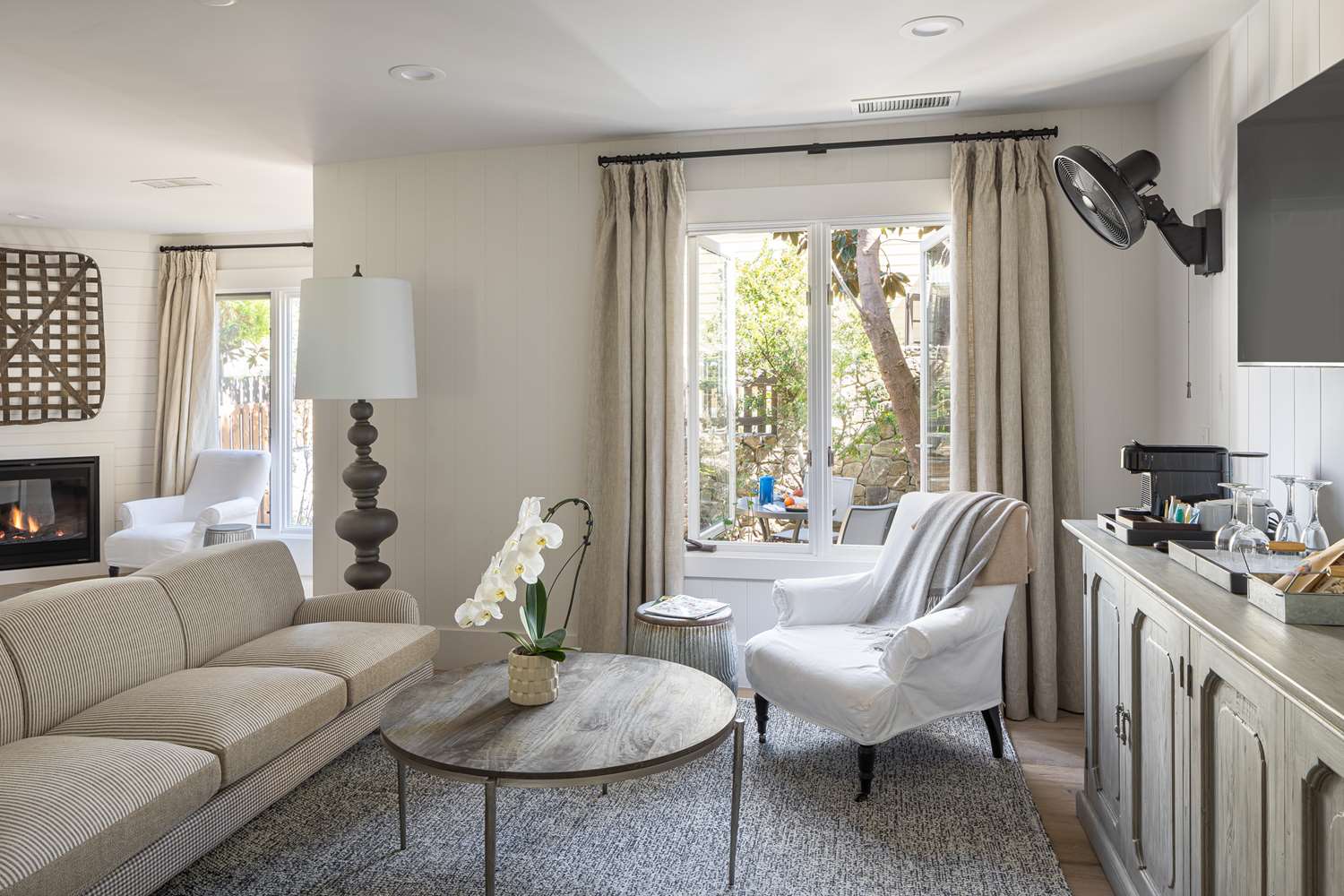 Farmhouse Inn by null