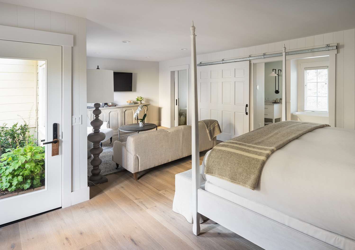 Farmhouse Inn by null