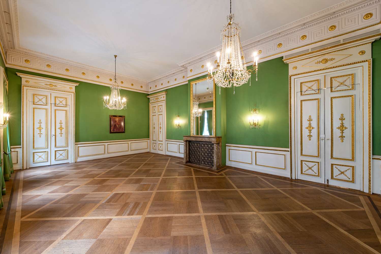 Hotel Bayerischer Hof, Munich by null