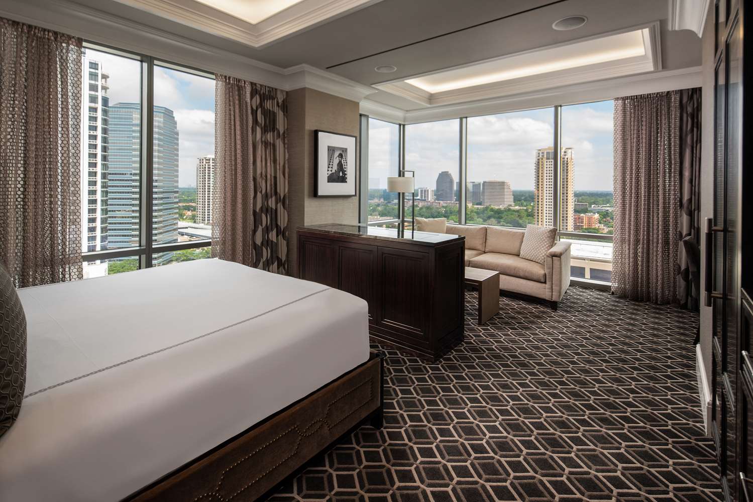 The Post Oak Hotel at Uptown Houston by null