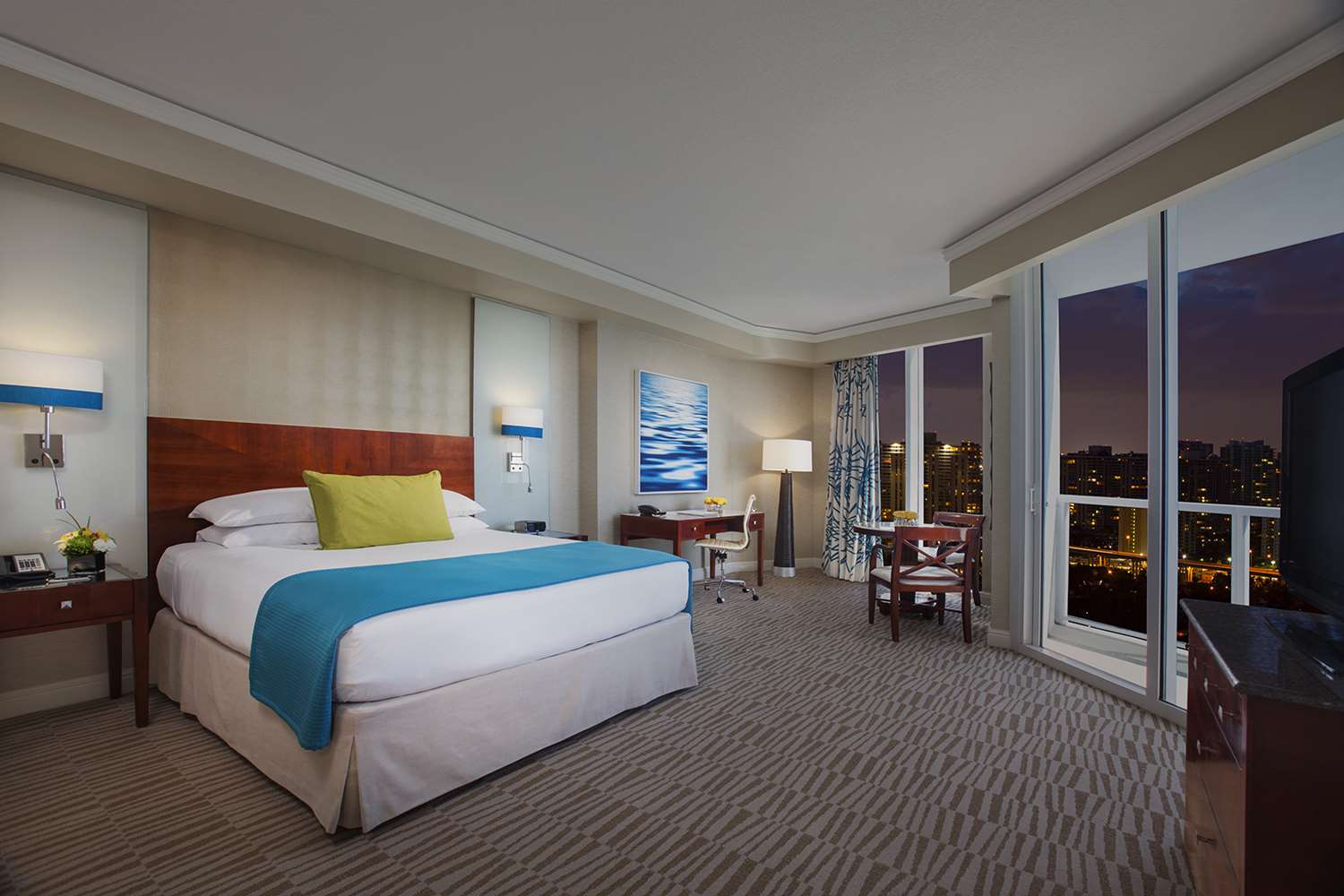 Trump International Beach Resort by null