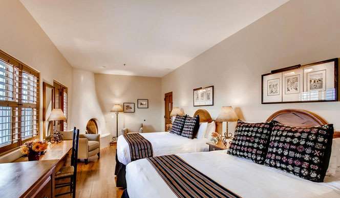 Piñon Court by La Fonda by null