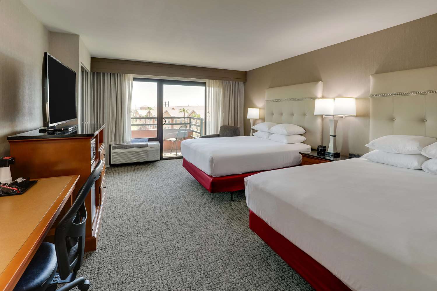 Drury Inn & Suites Phoenix Airport by null