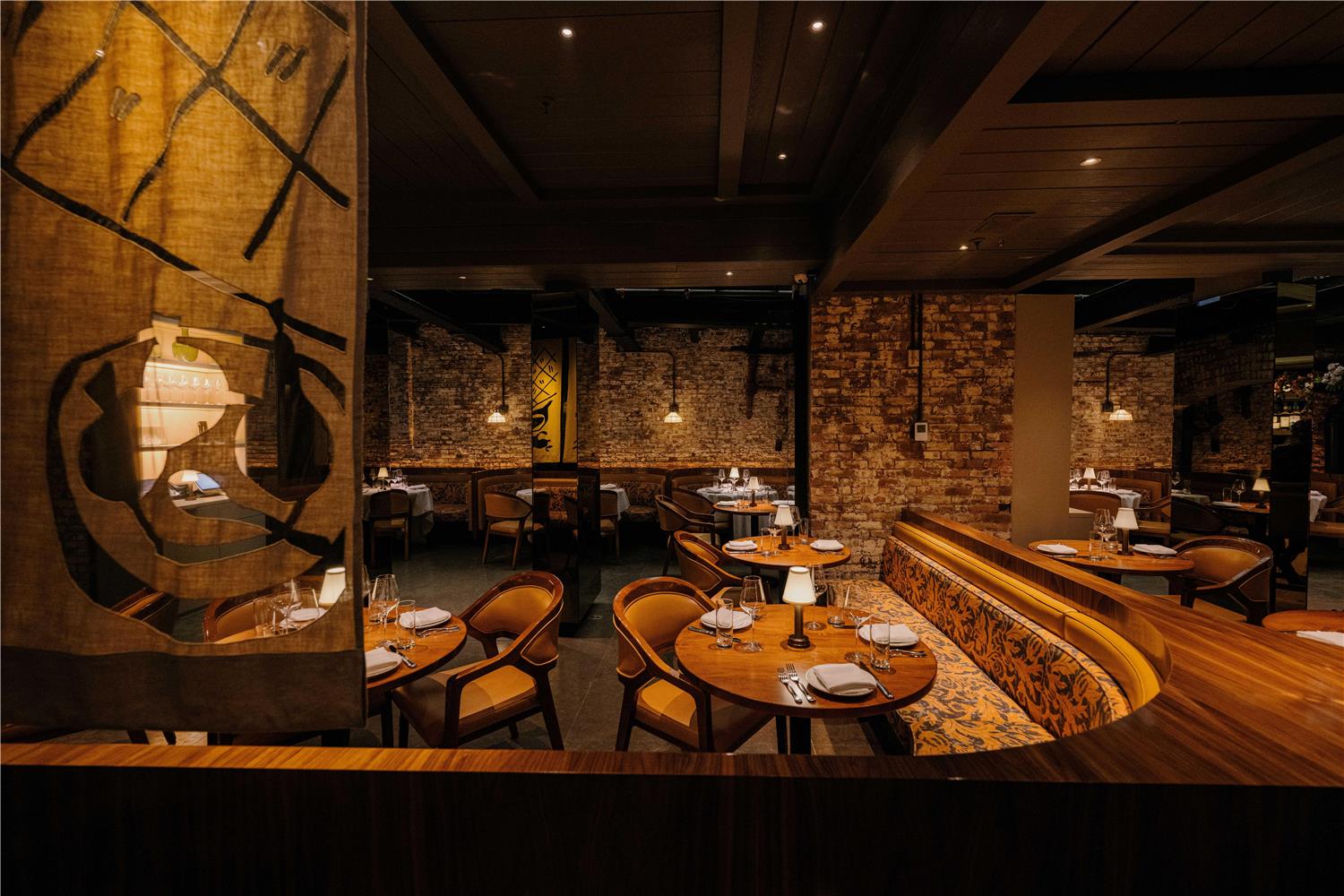 (The Mercer) by null