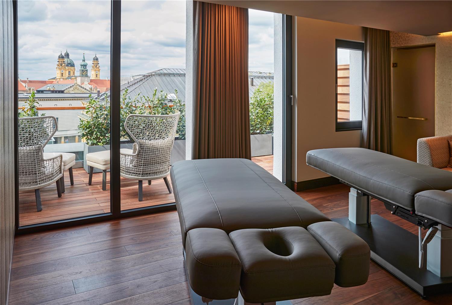 Hotel Vier Jahreszeiten Kempinski München by null