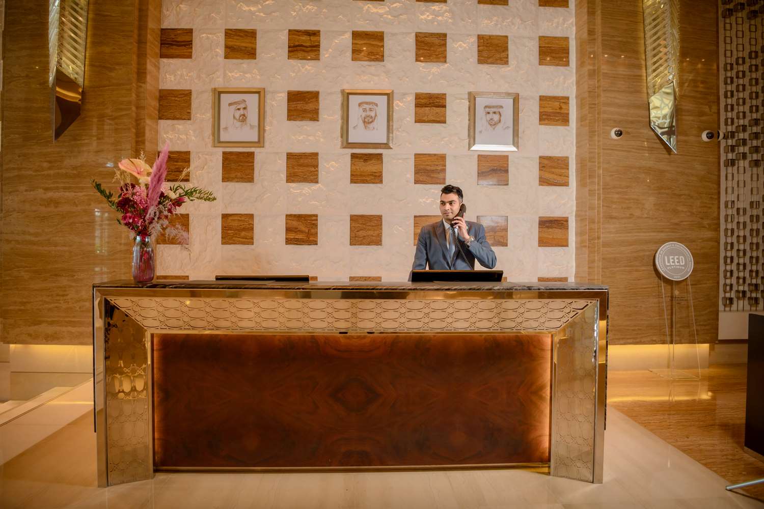 Kempinski Hotel Mall of the Emirates by null