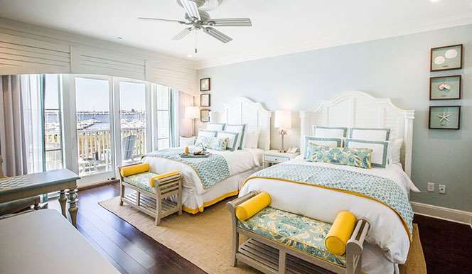 The Beach Club at Charleston Harbor Resort and Marina by null