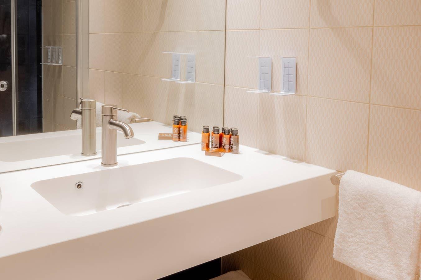 Lily Country Club by null