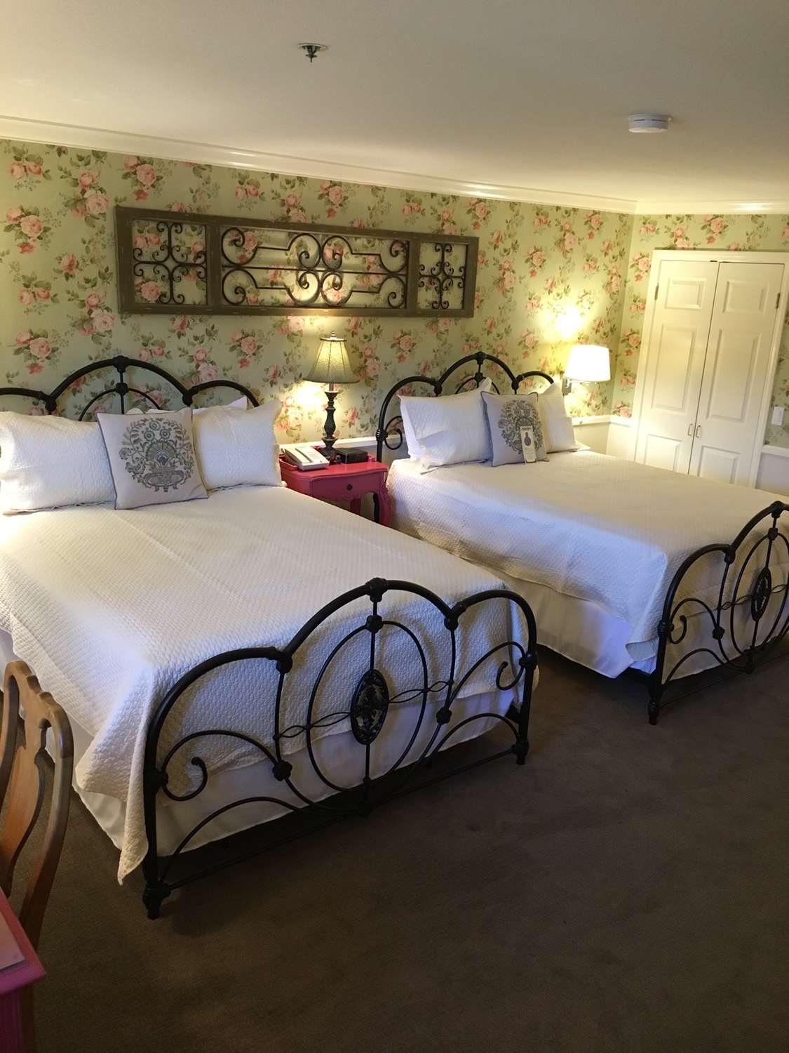 Apple Farm Inn by null