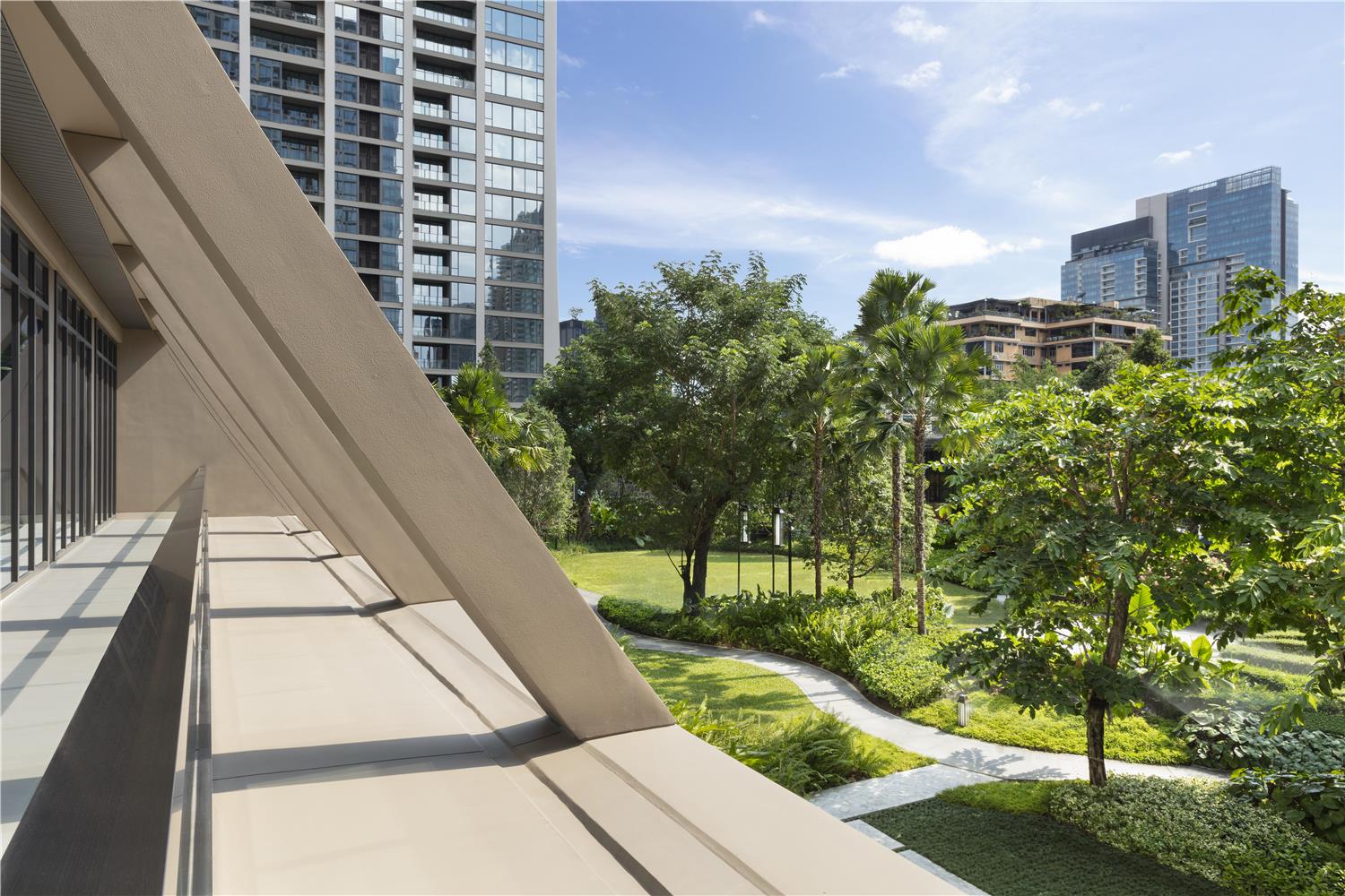 Sindhorn Kempinski Hotel Bangkok by null