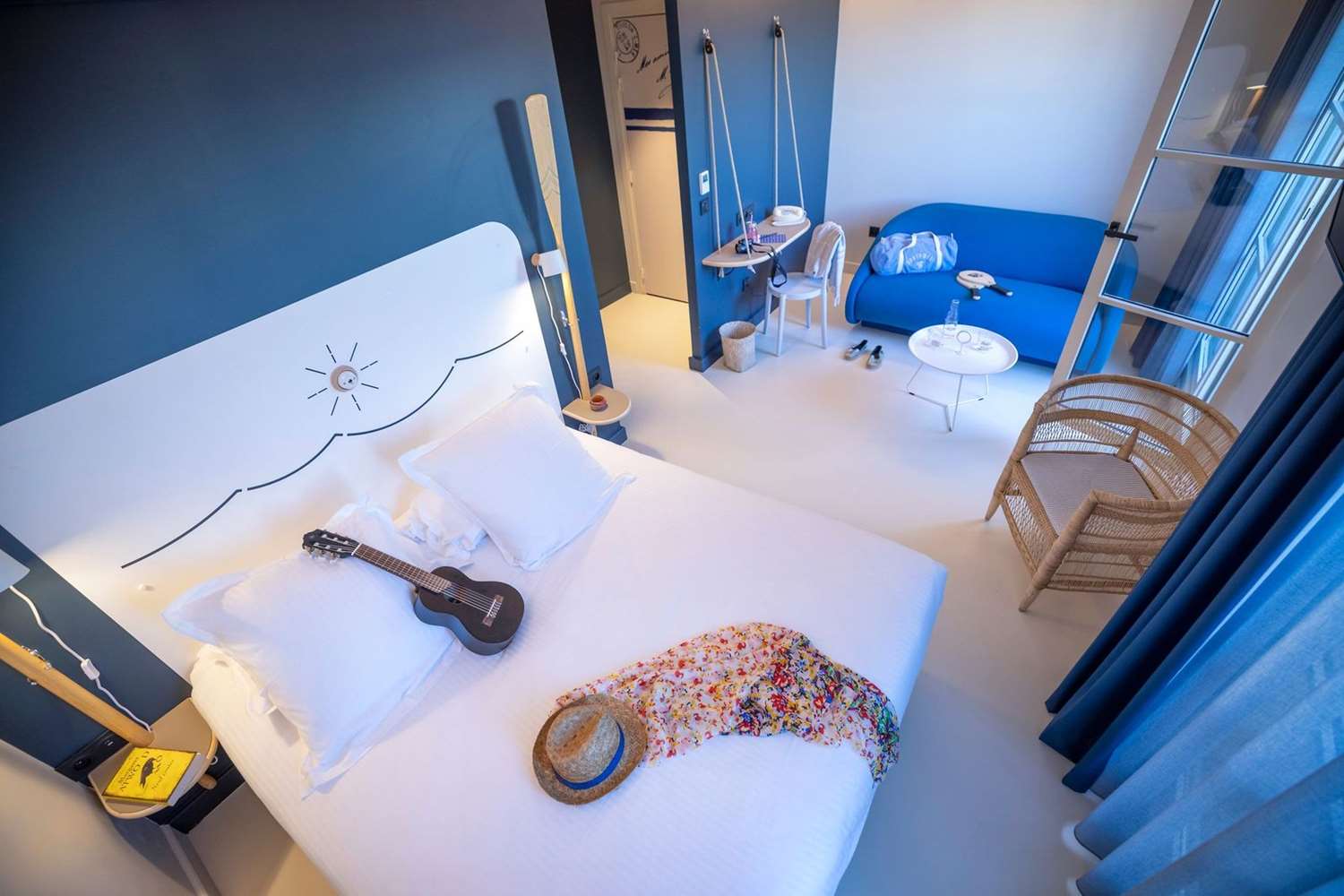 L' Eautel Toulon Port by null