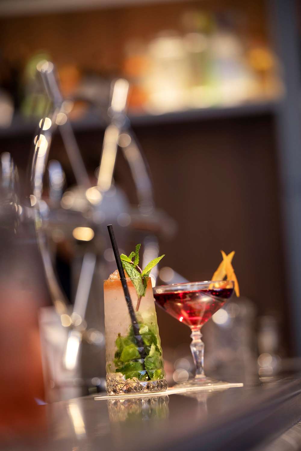 L' Eautel Toulon Port by null