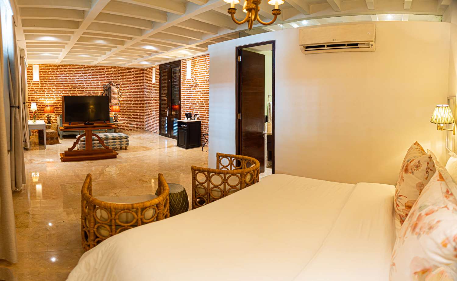 Hotel Capellan de Getsemani by null