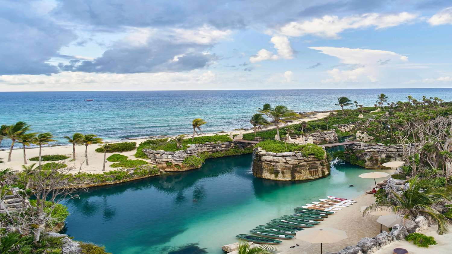 Hotel Xcaret Arte by null