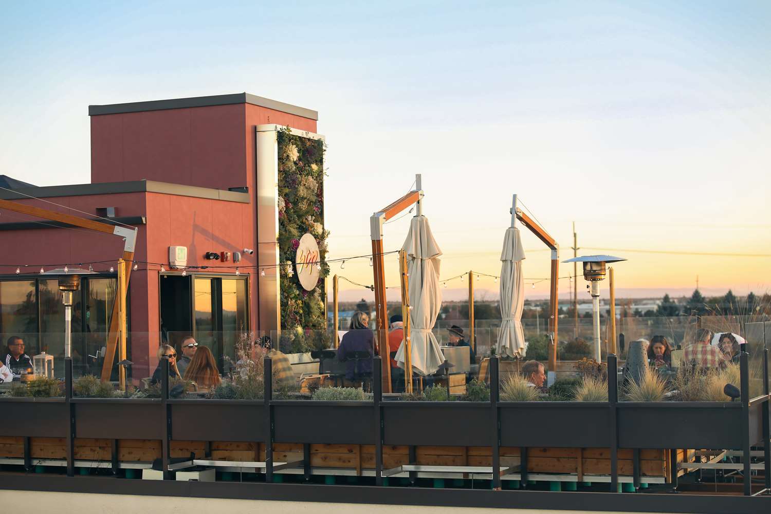 SCP Redmond Hotel by null