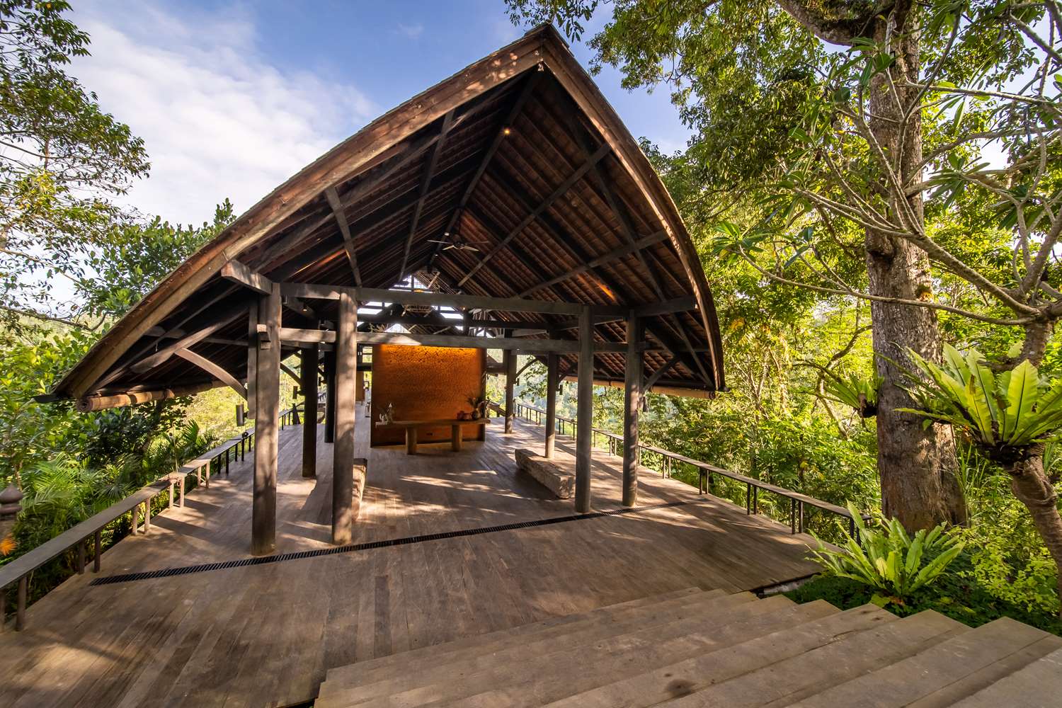 Buahan, a Banyan Tree Escape by null