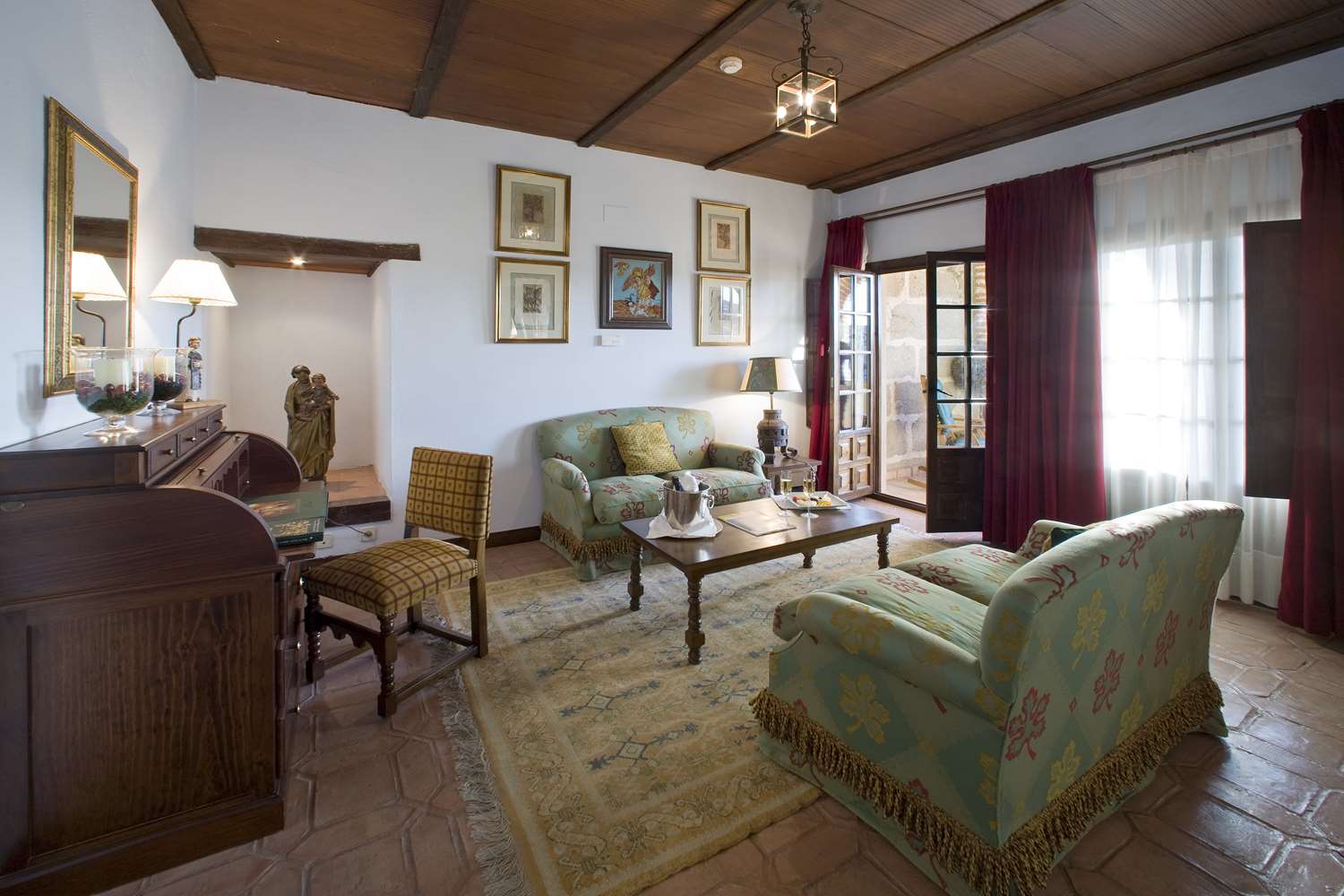 Parador de Plasencia by null