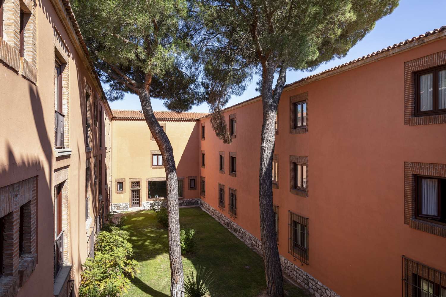 Parador de Tordesillas by null