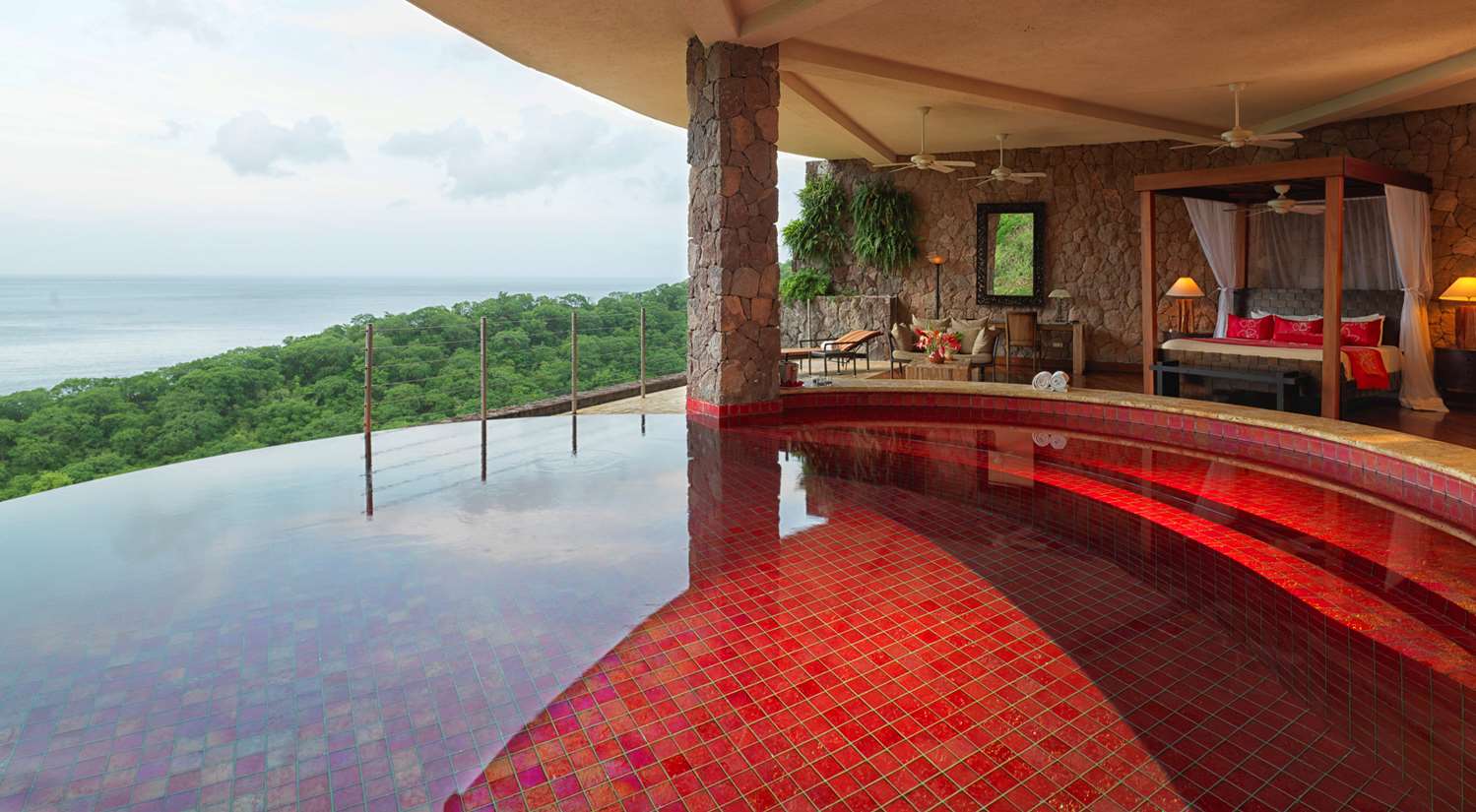 Jade Mountain Resort by null